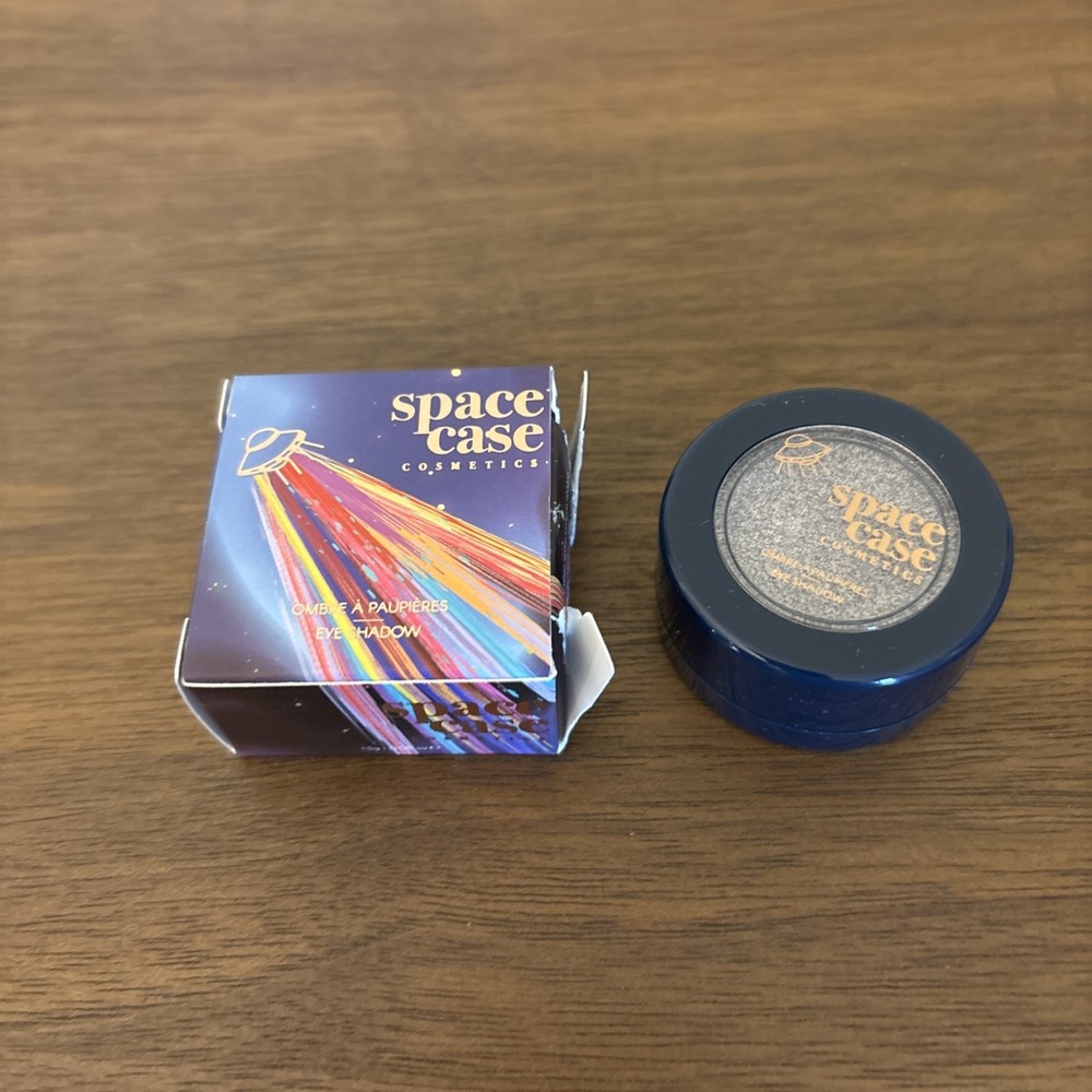 Space Case Cosmetics Intense Stargasm Eye Shadow 1.5g-0.05oz Shimmer New In‎ Box
